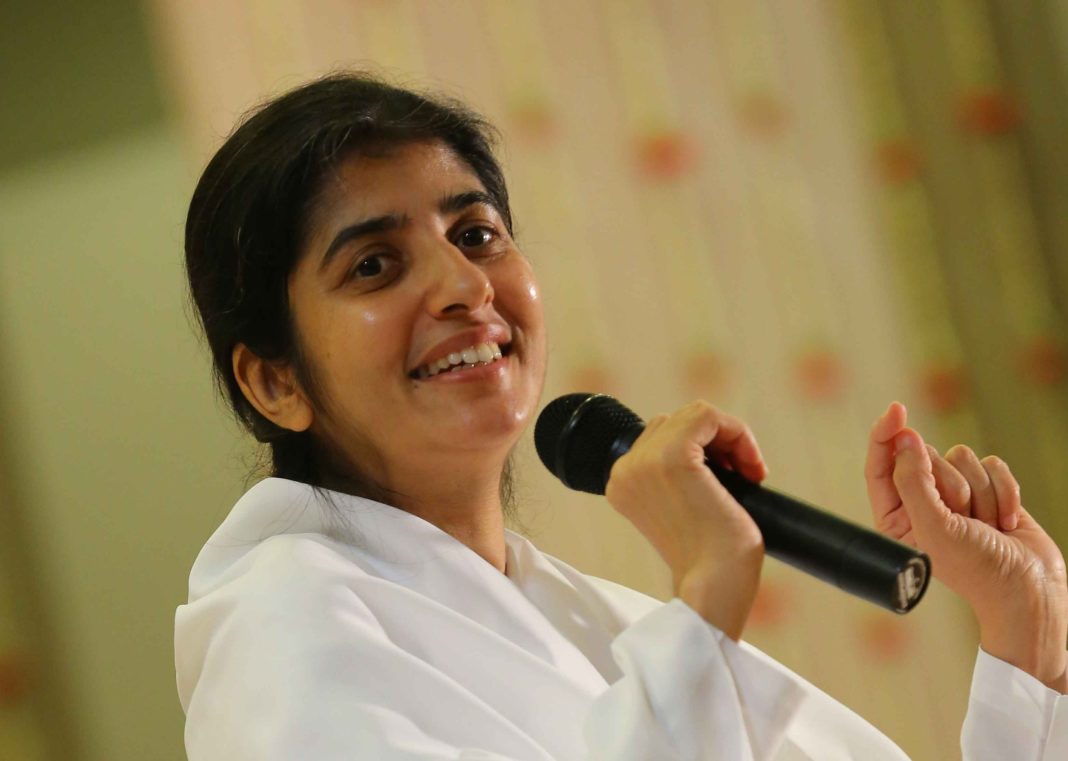 AWAKENING WITH BRAHMA KUMARISAWAKENING WITH BRAHMA KUMARIS